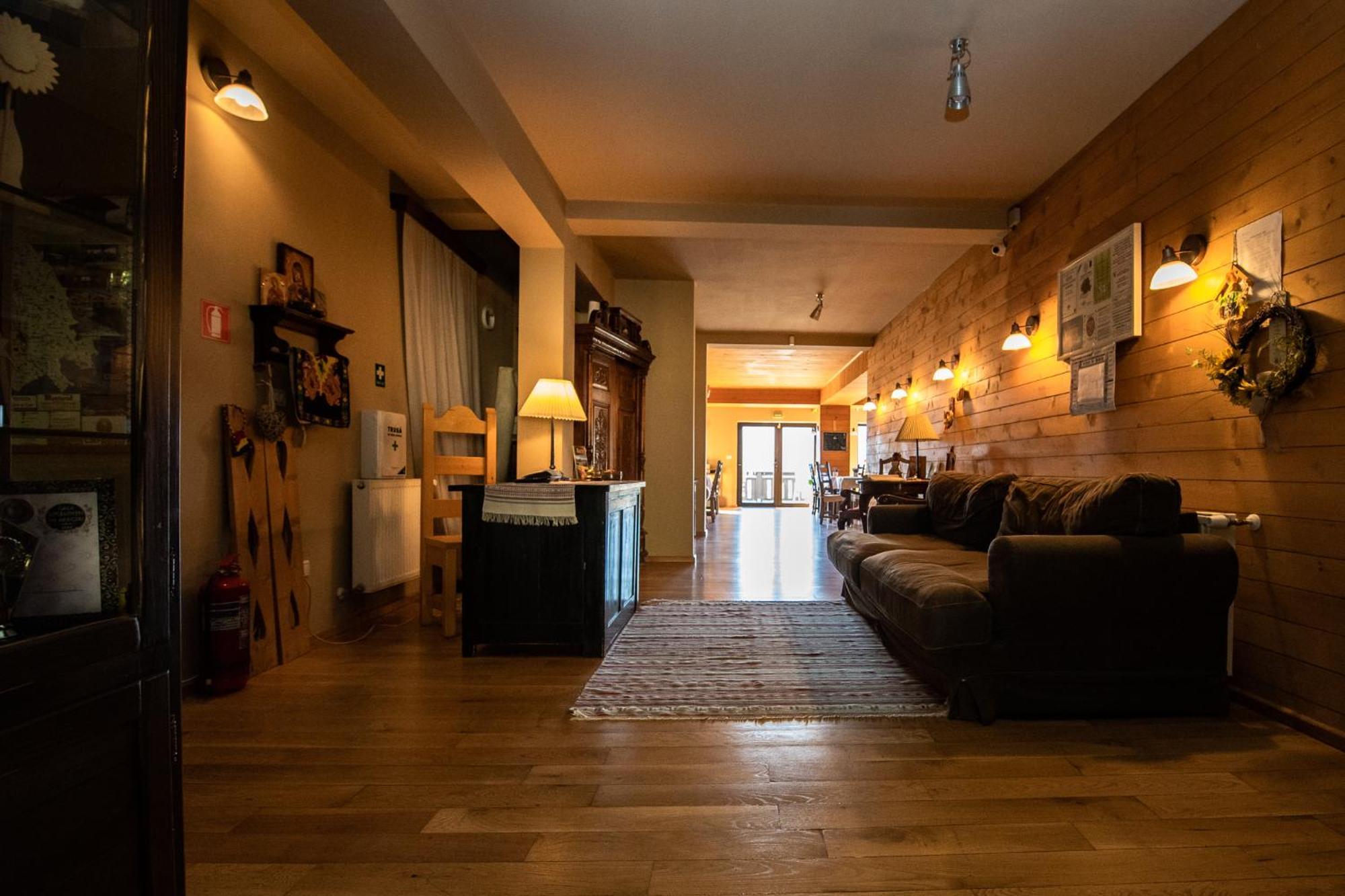 ואמה Bucovina Lodge Pension מראה חיצוני תמונה