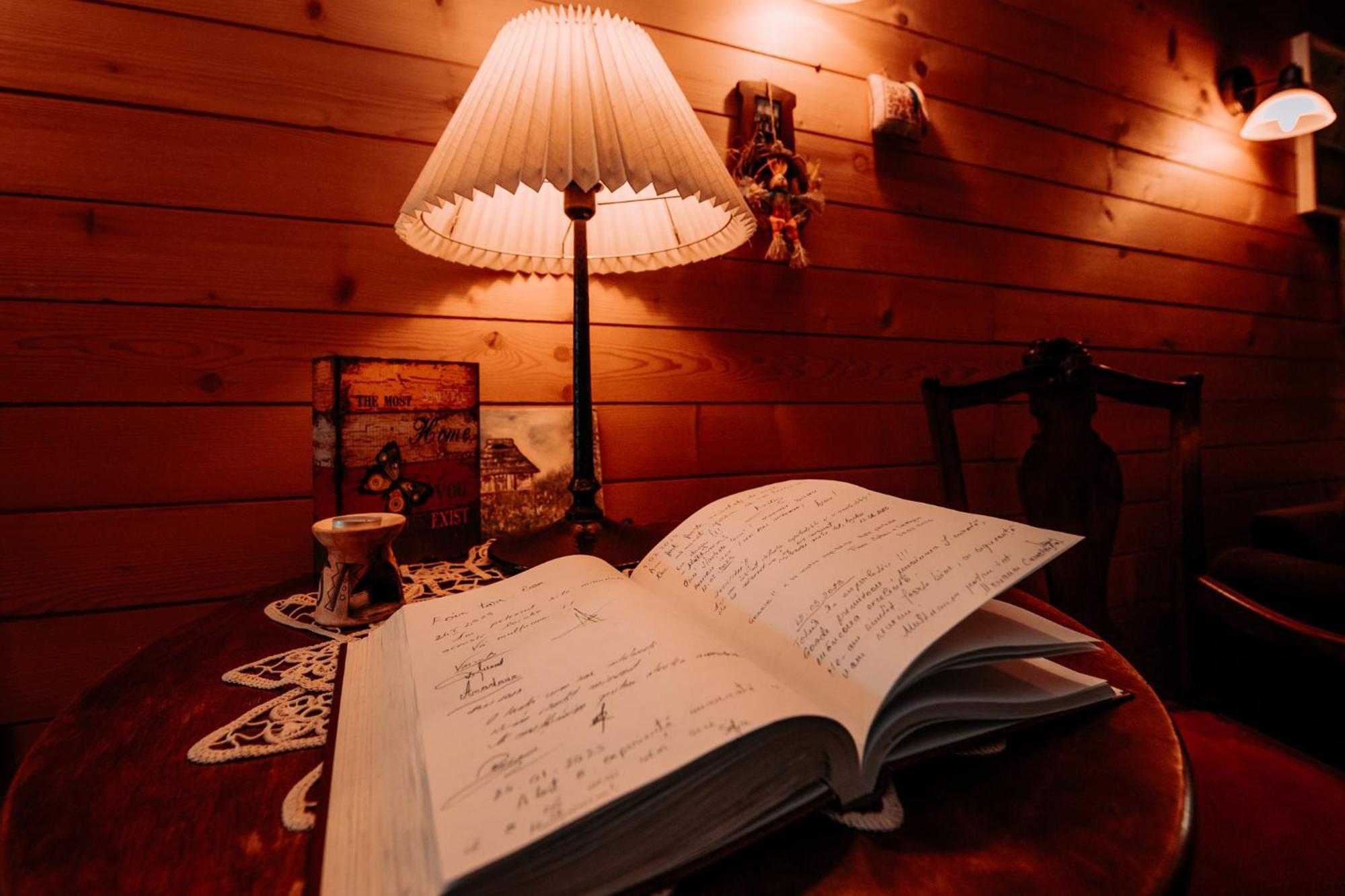 ואמה Bucovina Lodge Pension מראה חיצוני תמונה
